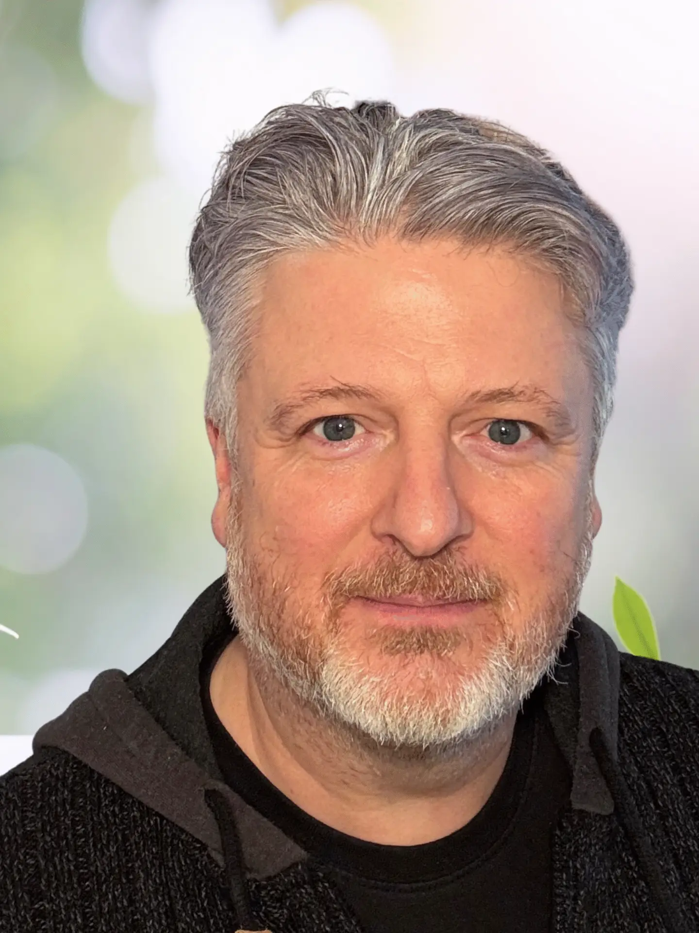 Porträt von Adrian Stemmer, Heilpraktiker